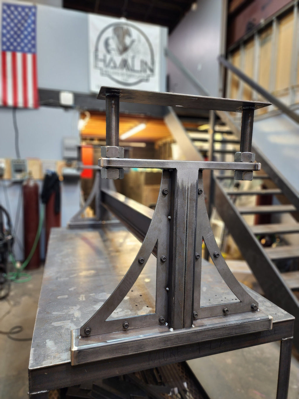 Industrial Screw Base - Adjustable and Customizable!