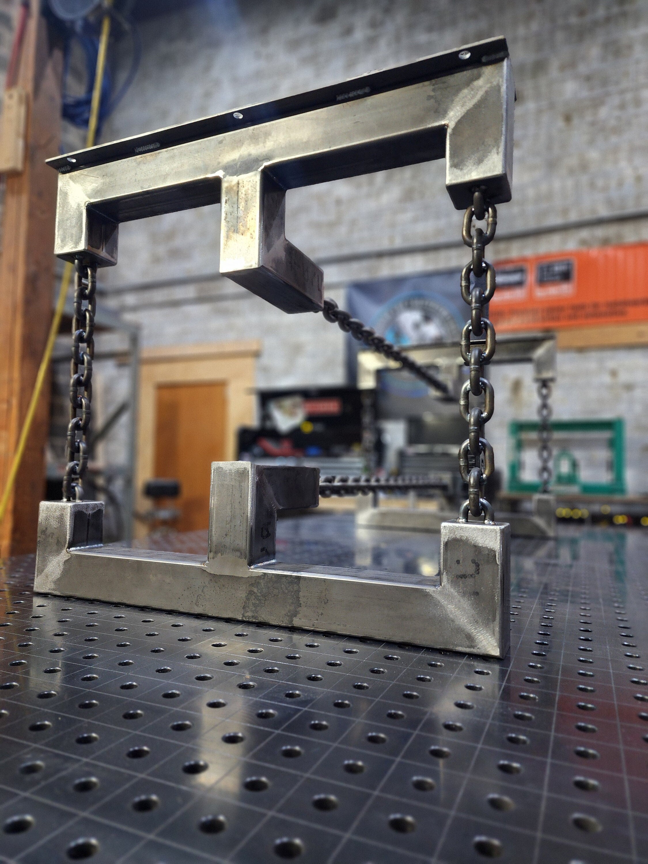 Chain Link Double 90 Table Base