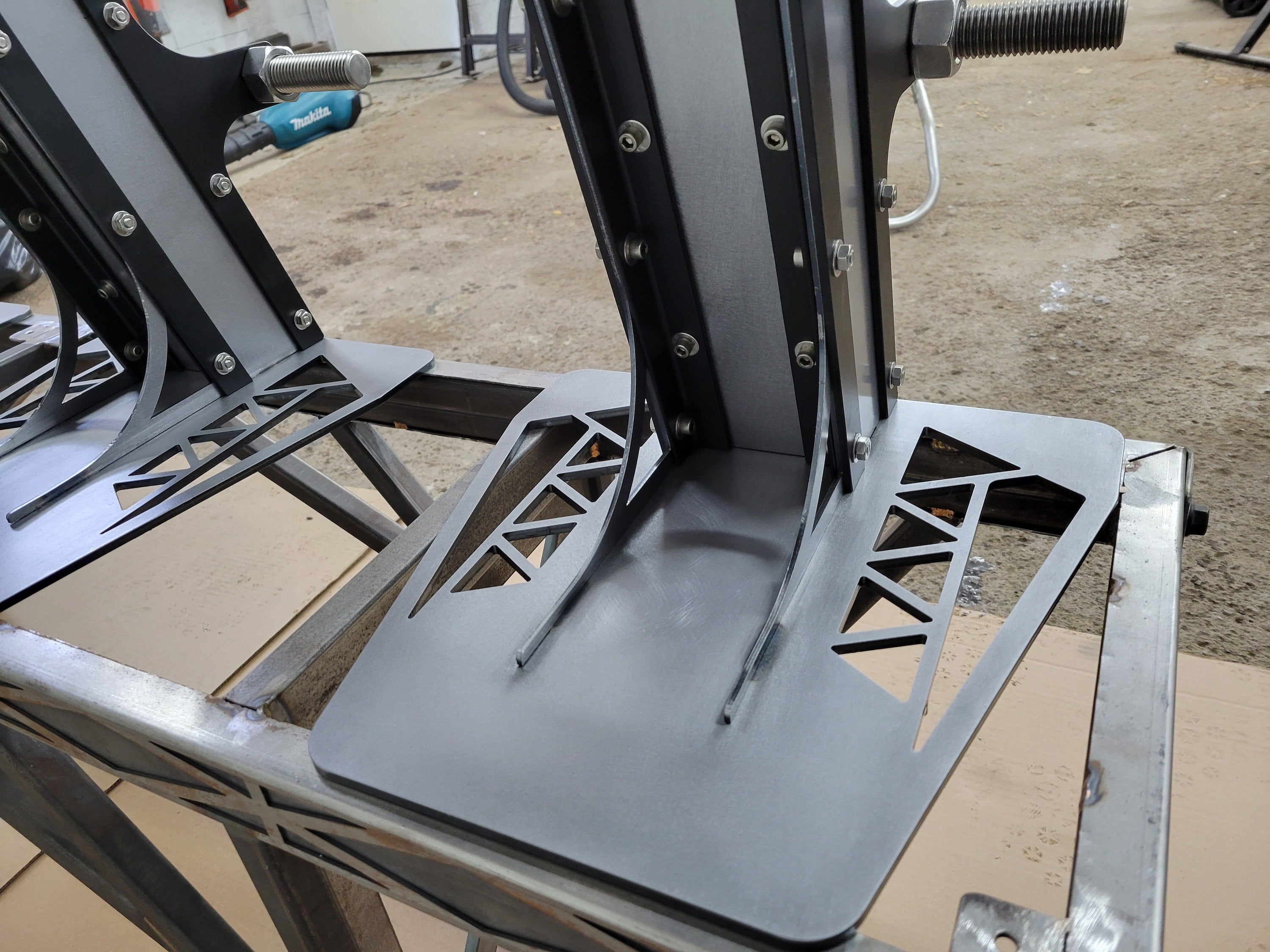 Cantilever Chair