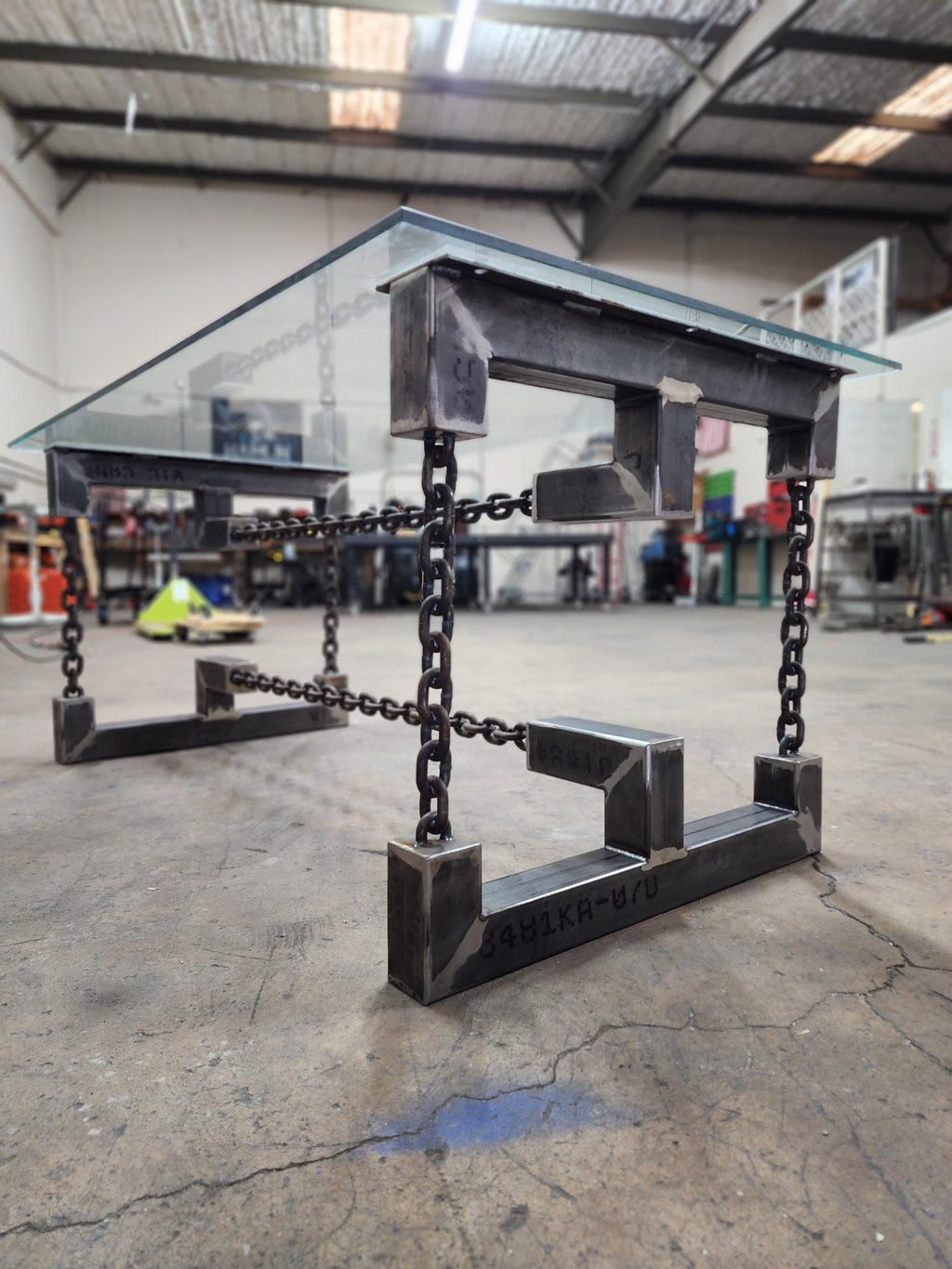 Chain Link Double 90 Table Base