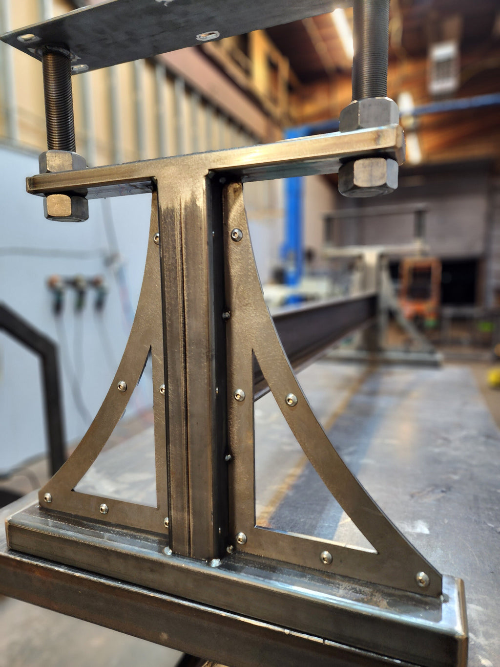 Industrial Screw Base - Adjustable and Customizable!